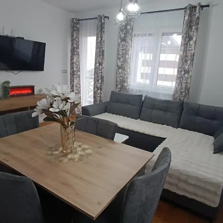 公寓 Aurea Elegant Lux